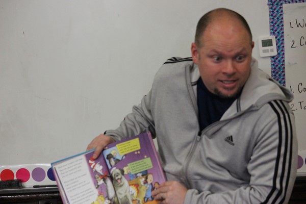Mr. Dally Reads to Students